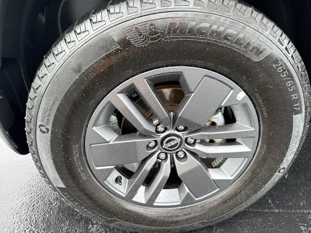 Used 2026 Nissan Frontier SV AWD/4WD image 10