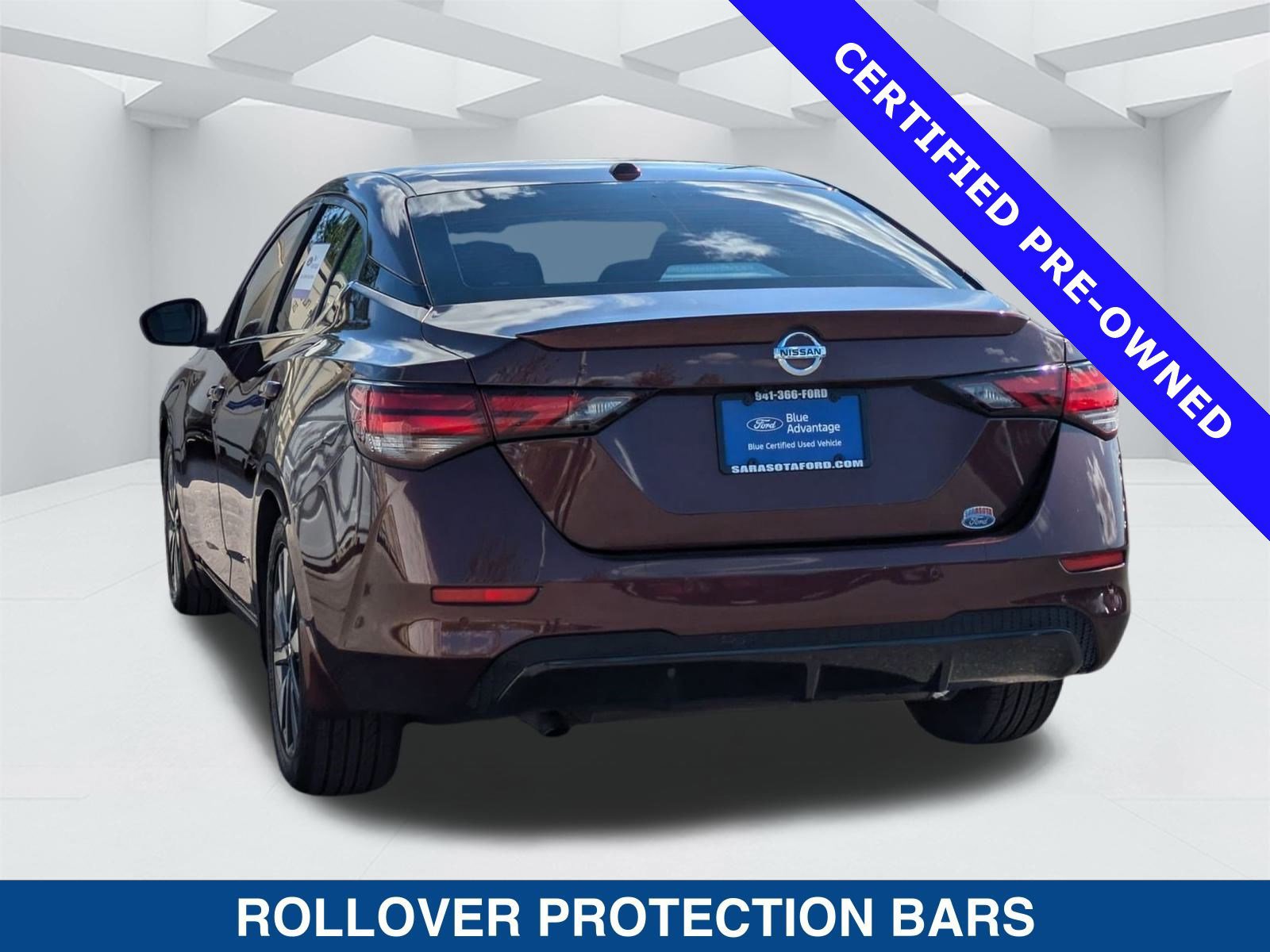 Used 2021 Nissan Sentra SV w/ SV Premium Package image 2