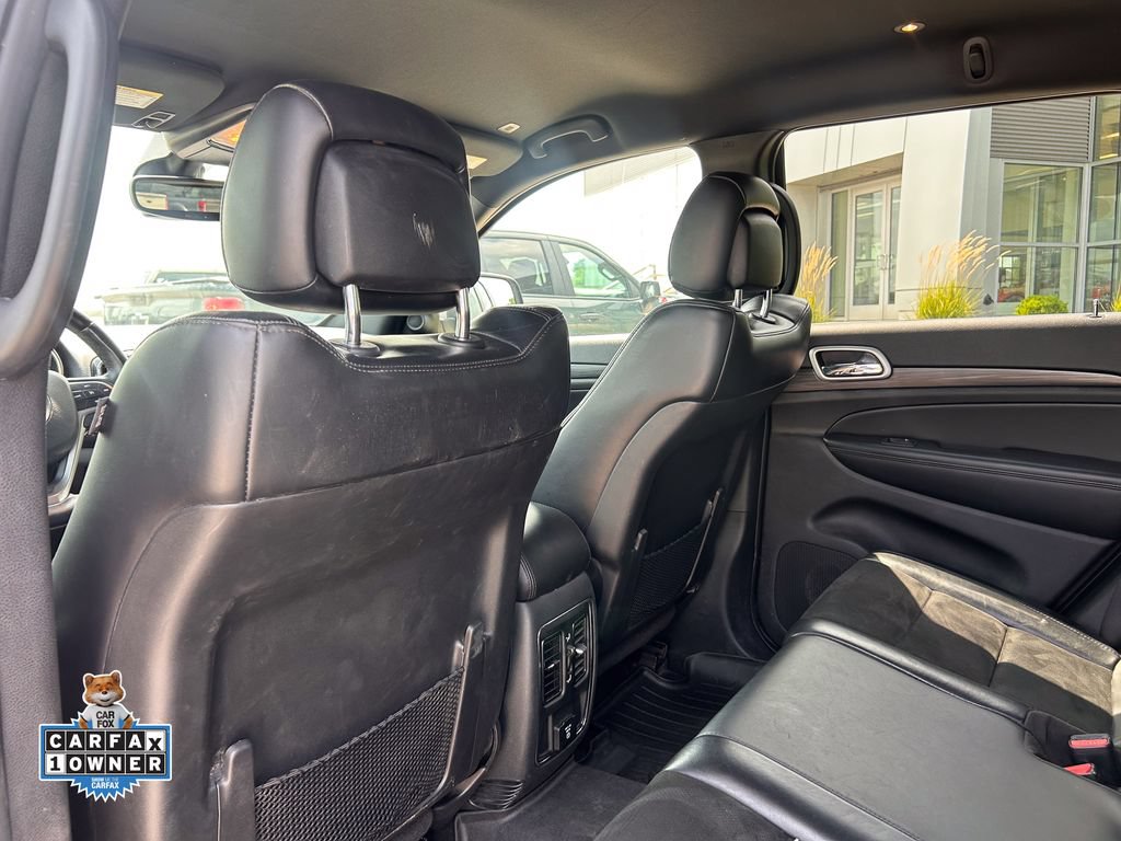 Used 2019 Jeep Grand Cherokee Altitude AWD/4WD image 13