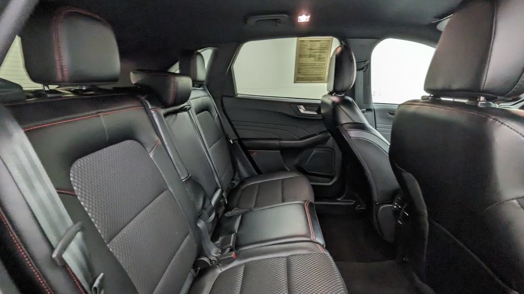 Certified 2024 Ford Escape ST-Line w/ Tech Pack #1 AWD/4WD image 34