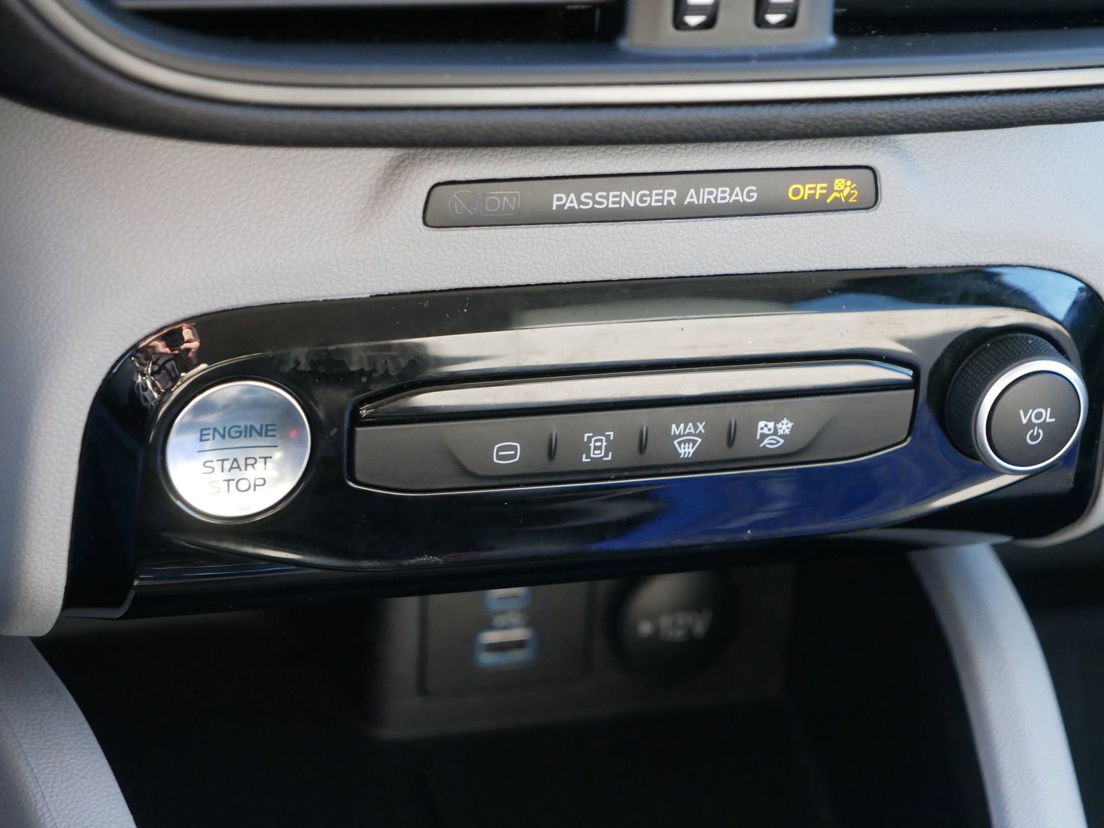 Certified 2023 Ford Escape Active w/ Tech Pack #1 image 31