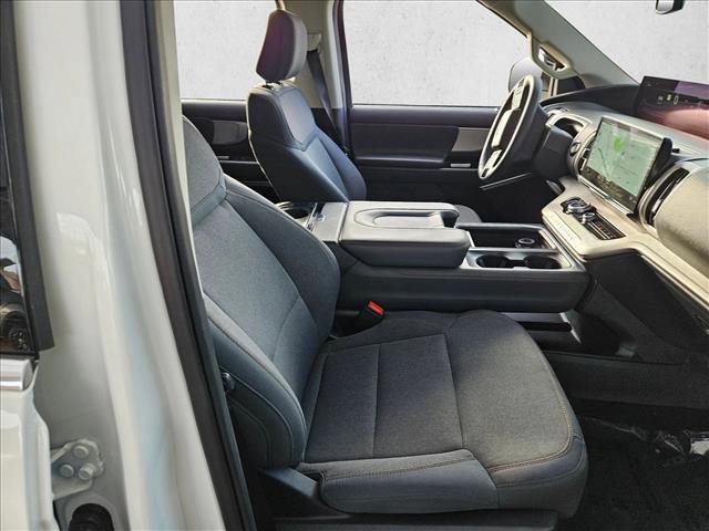 Certified 2025 Ford Expedition Active image 21