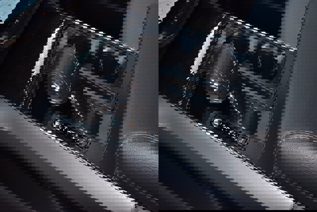 Certified 2023 Ford F150 Lightning Lariat w/ Equipment Group 511A High image 31