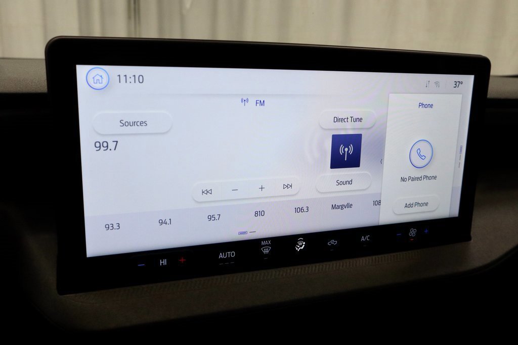 Certified 2025 Ford Maverick XLT w/ Equipment Group 302A image 11