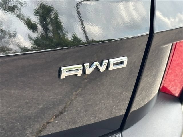 Certified 2025 Ford Escape ST-Line AWD/4WD image 14