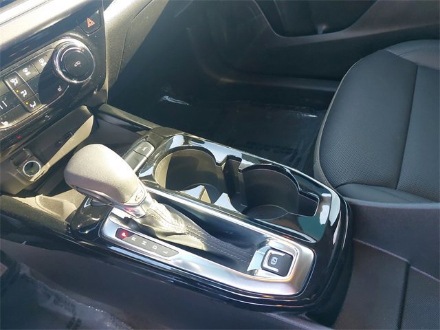 Used 2025 Chevrolet Trax ACTIV w/ Sunroof Package image 25