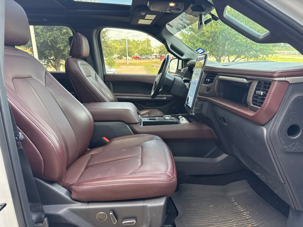 Certified 2024 Ford Expedition Limited RWD image 11
