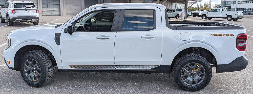 Certified 2026 Ford Maverick Tremor AWD/4WD image 5