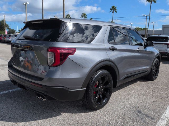 Certified 2022 Ford Explorer ST w/ Equipment Group 401A RWD image 4