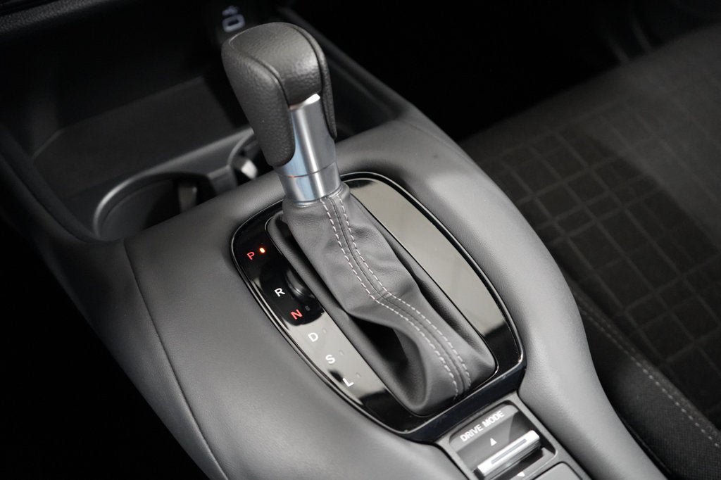 Used 2025 Honda HR-V LX image 24