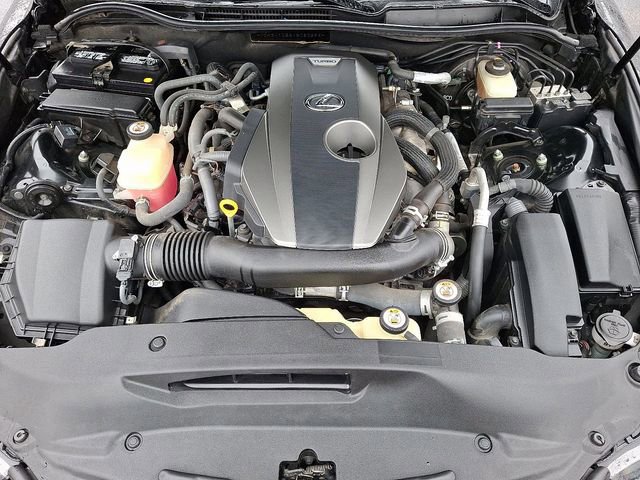 Used 2018 Lexus IS 300 w/ Comfort Package image 30