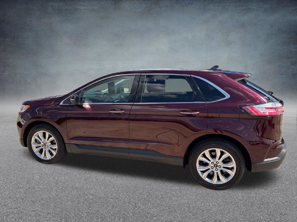 Certified 2024 Ford Edge Titanium AWD/4WD image 3