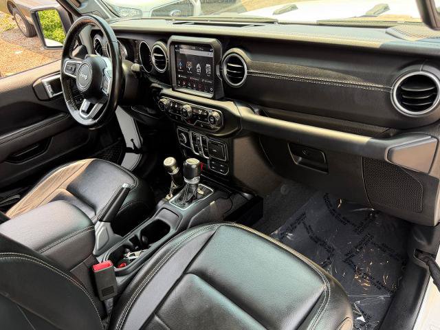 Used 2020 Jeep Gladiator Overland AWD/4WD image 32