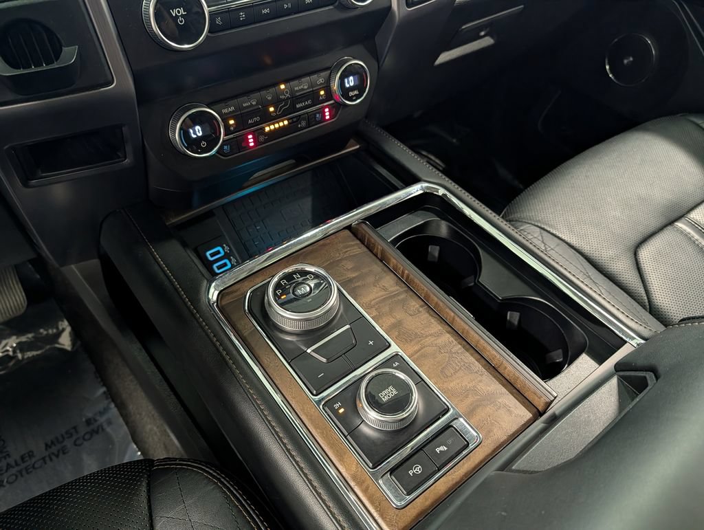 Certified 2019 Ford Expedition Platinum AWD/4WD image 16