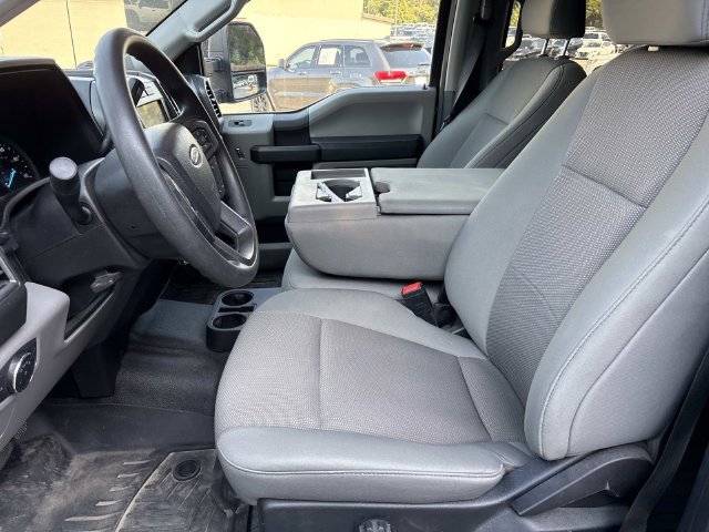 Certified 2020 Ford F250 XL w/ STX Appearance Package AWD/4WD image 12