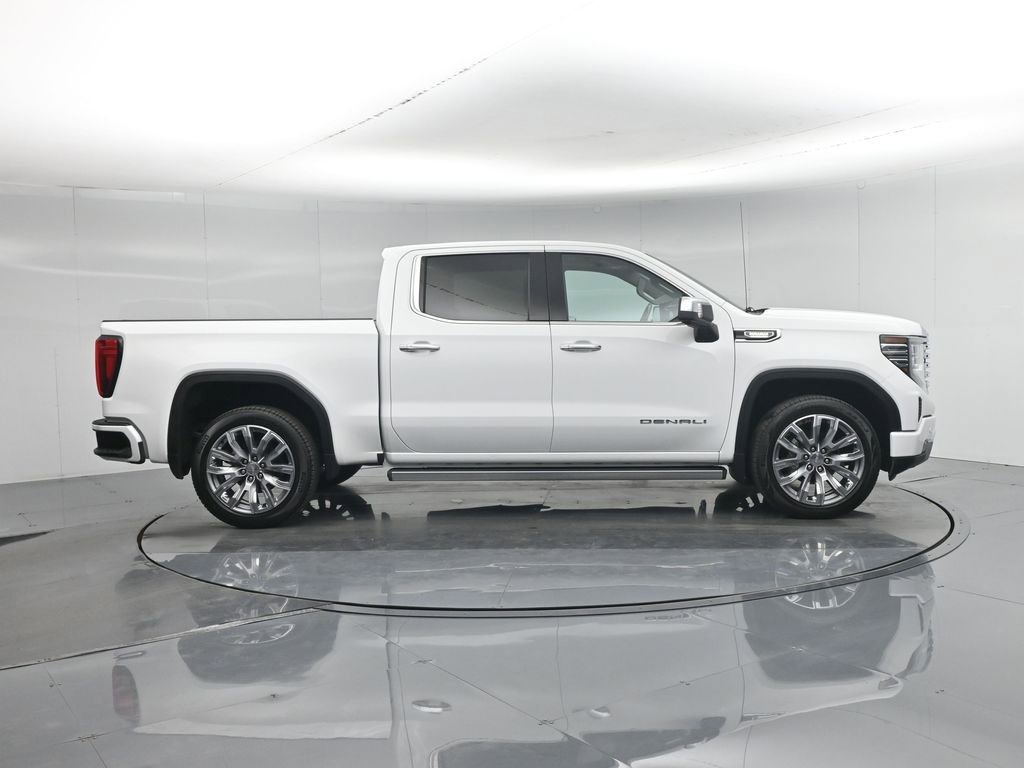 Used 2024 GMC Sierra 1500 Denali w/ Denali Reserve Package AWD/4WD image 28