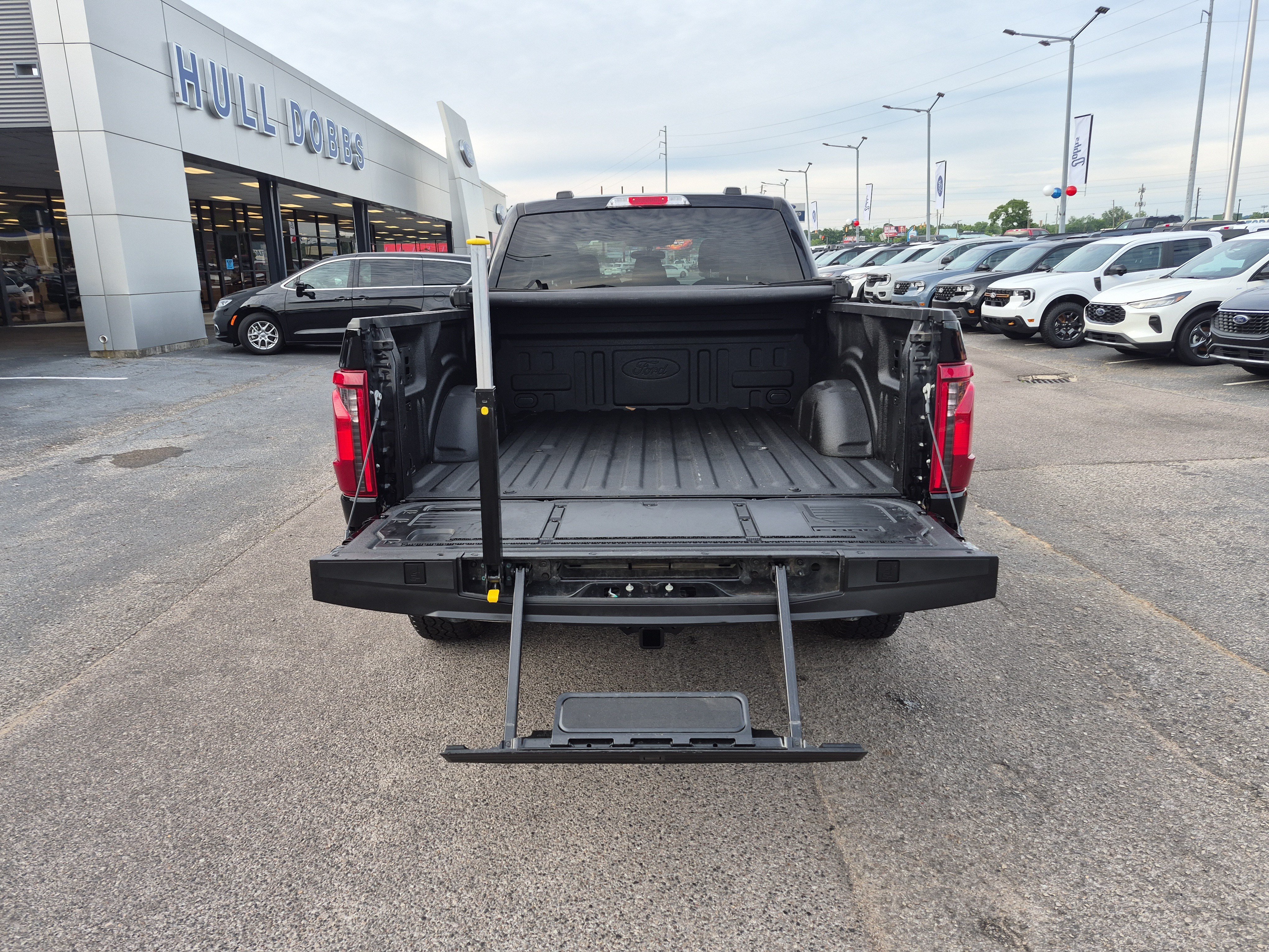 Certified 2025 Ford F150 XLT w/ Equipment Group 301A Standard AWD/4WD image 8