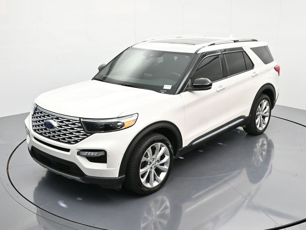 Certified 2023 Ford Explorer Platinum w/ Technology Package image 2