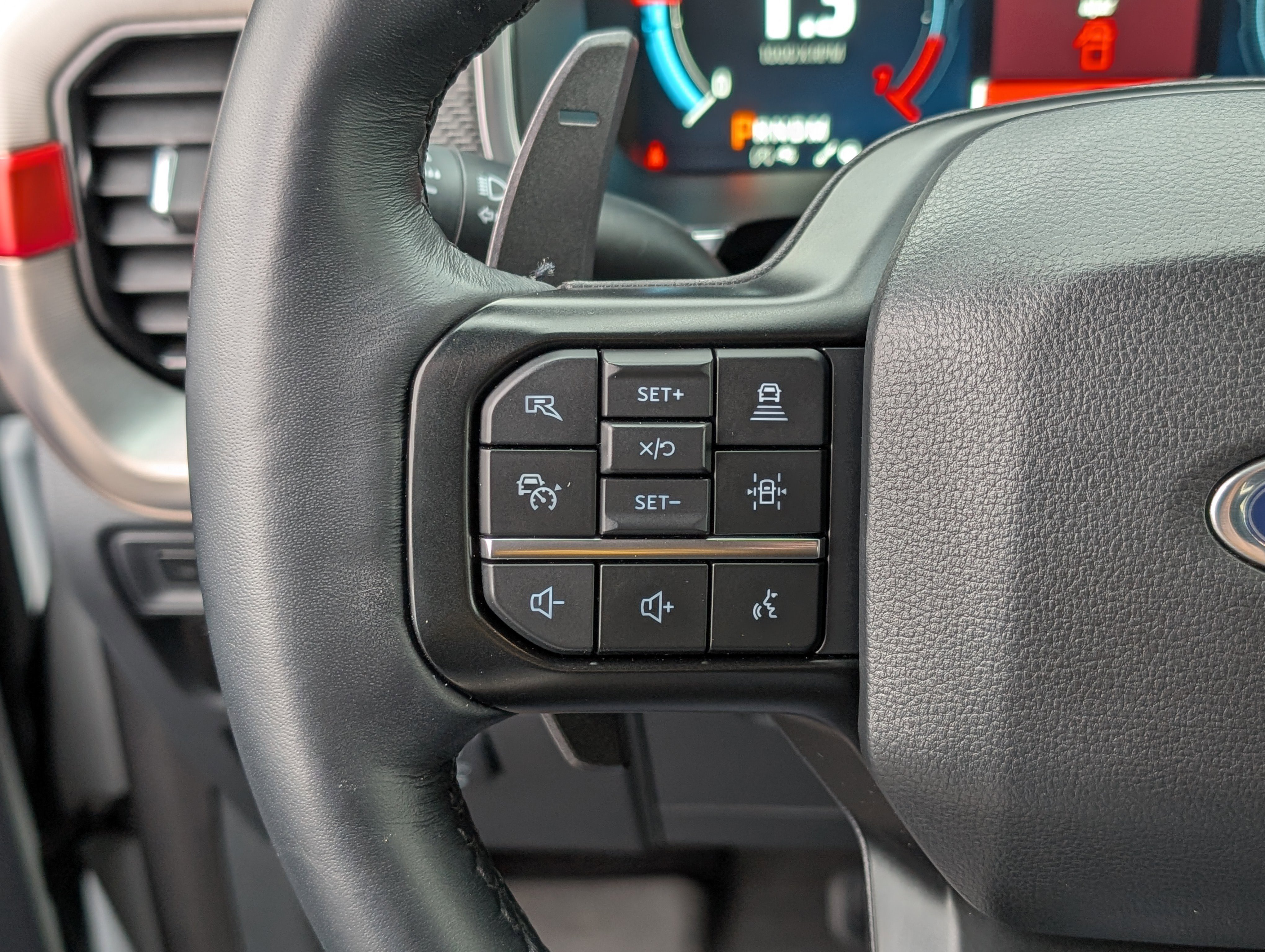 Certified 2023 Ford F150 Raptor w/ Raptor 37 Performance Package image 27