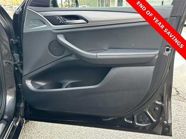 Used 2020 BMW X4 M40i image 14