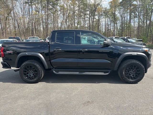 Used 2025 Chevrolet Colorado Trail Boss image 6