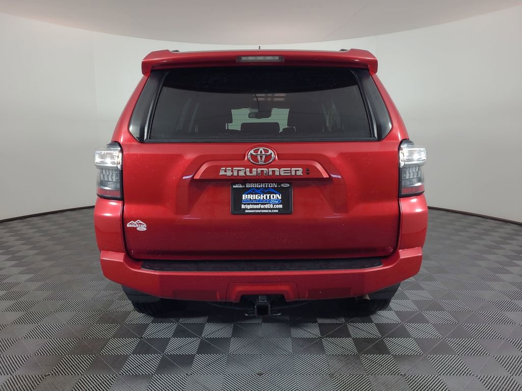Used 2022 Toyota 4Runner SR5 Premium AWD/4WD image 4