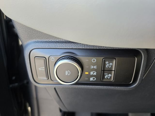 Certified 2025 Ford Explorer Active w/ Active Comfort Package RWD image 32