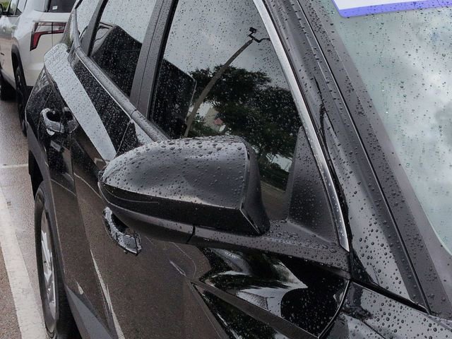 Used 2025 Hyundai Tucson SE AWD/4WD image 12