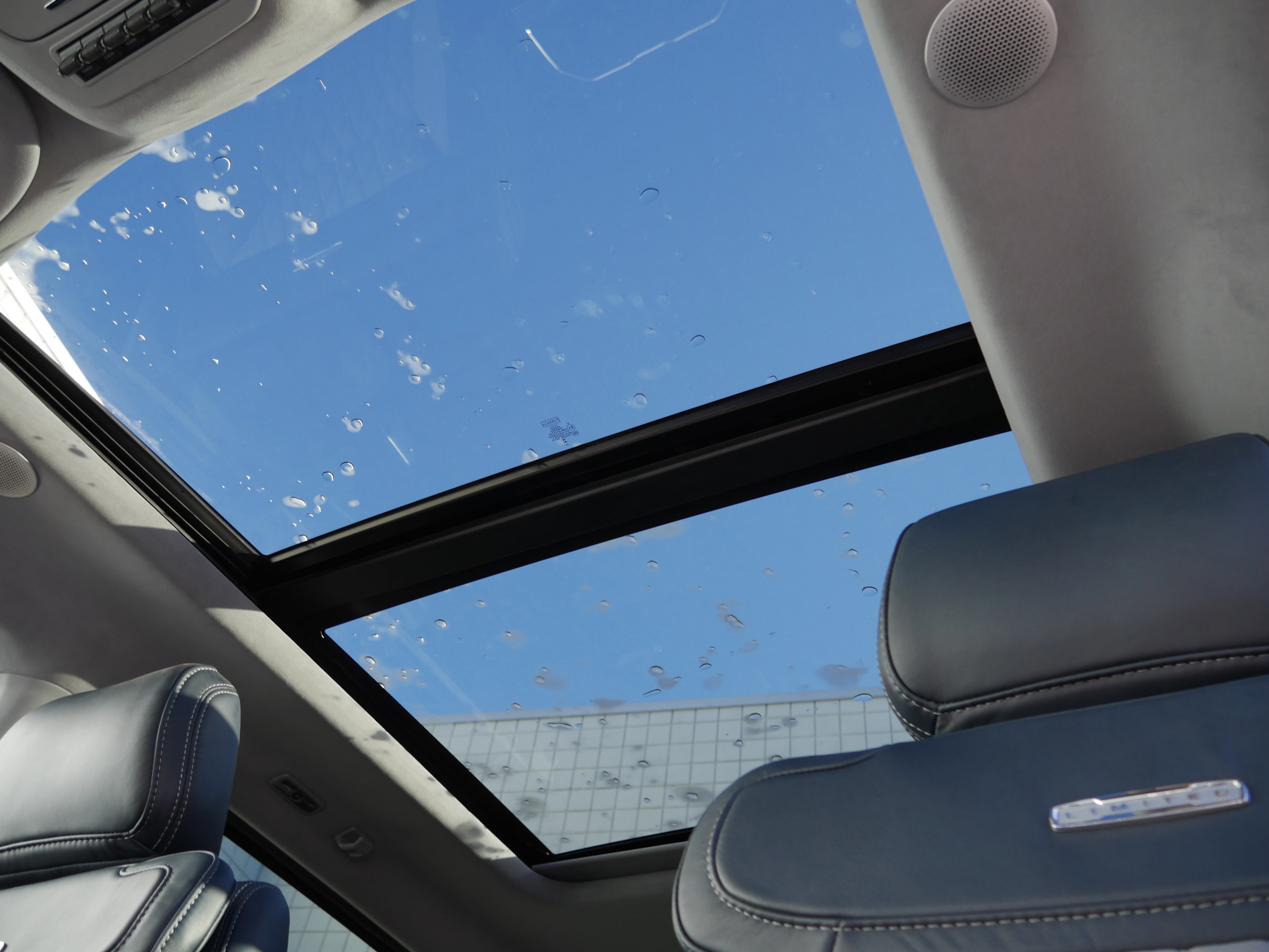 Certified 2024 Ford F350 Limited w/ FX4 Off-Road Package image 11