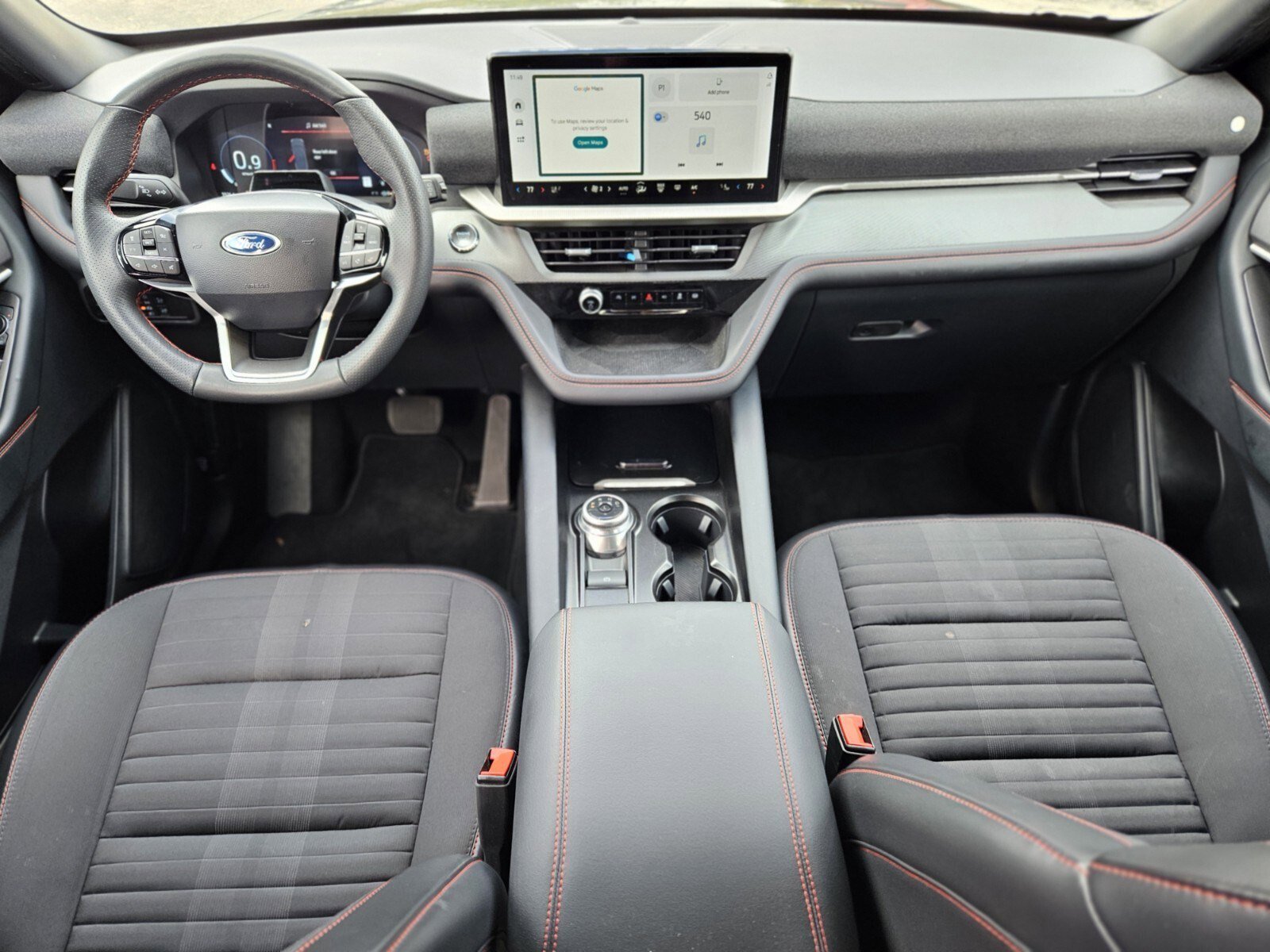 Certified 2025 Ford Explorer ST-Line image 13