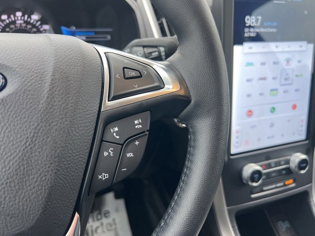 Certified 2024 Ford Edge SEL w/ Convenience Package image 12