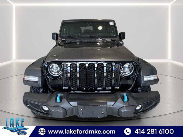 Used 2023 Jeep Wrangler Unlimited w/ Cold Weather Group AWD/4WD image 2