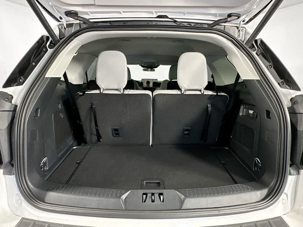 Certified 2025 Ford Explorer Active w/ Active Comfort Package RWD image 20