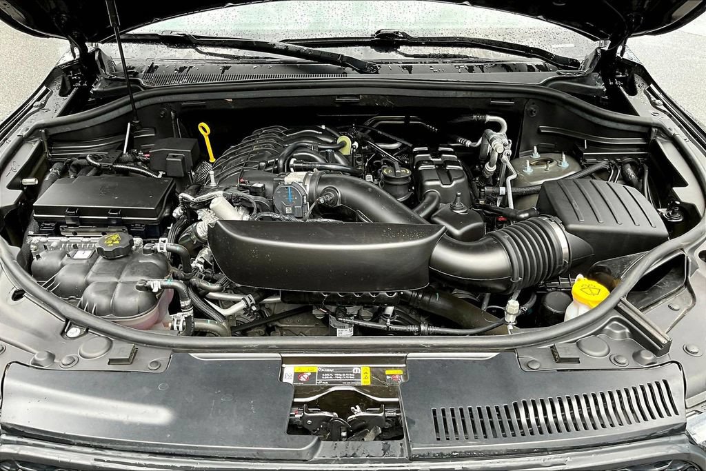 Used 2025 Dodge Durango GT AWD/4WD image 33