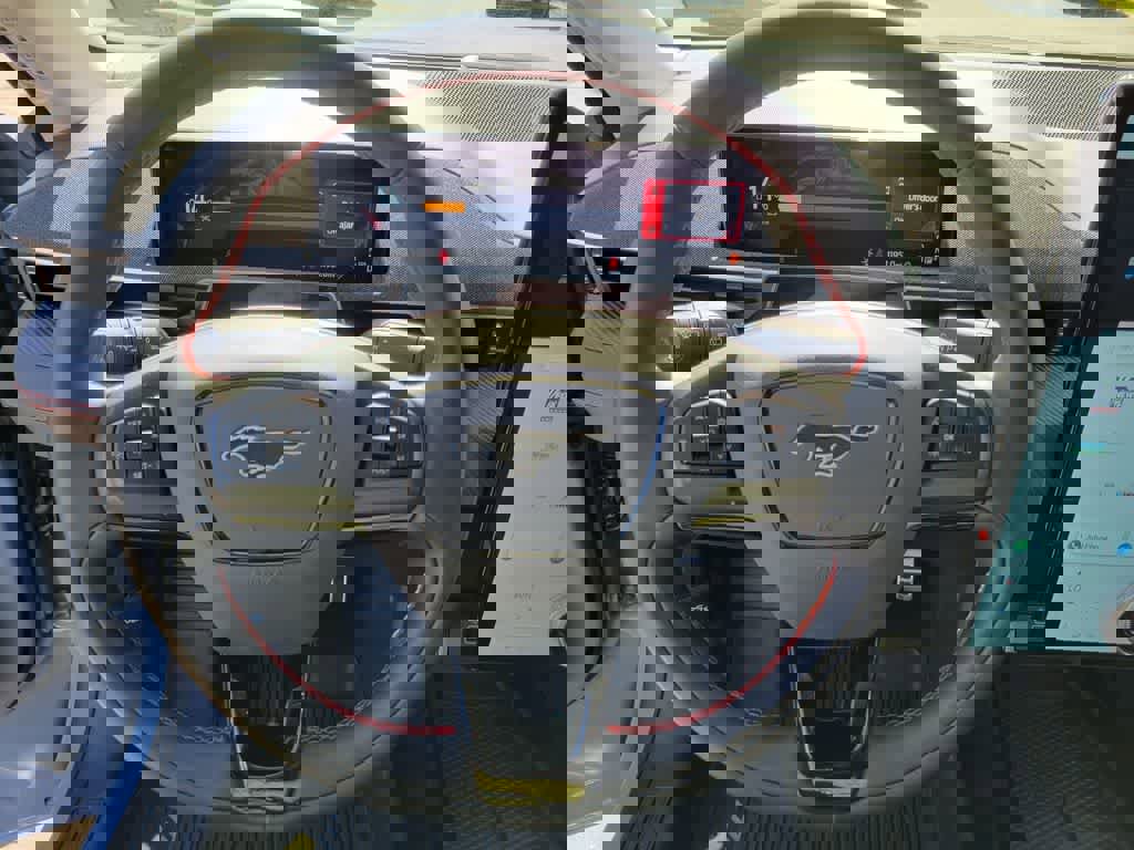 Certified 2025 Ford Mustang Mach-E Premium w/ Sport Appearance Package AWD/4WD image 19