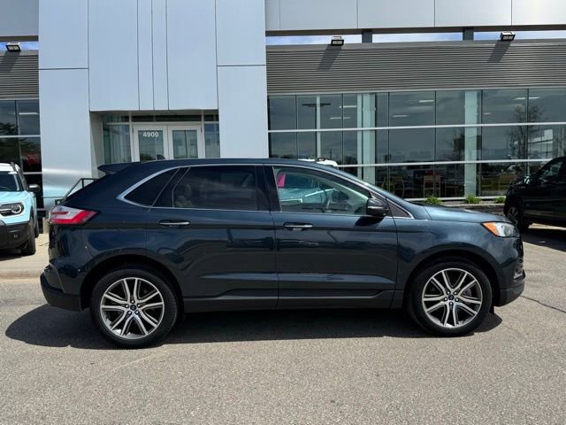 Certified 2022 Ford Edge Titanium AWD/4WD image 36