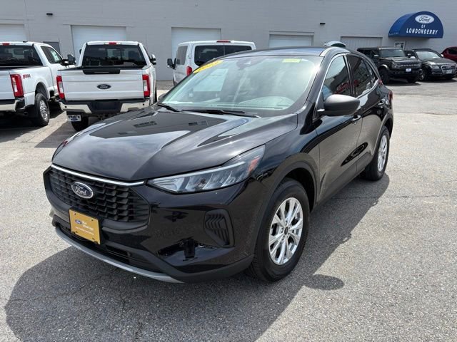 Certified 2023 Ford Escape Active w/ Tech Pack #1 AWD/4WD image 7