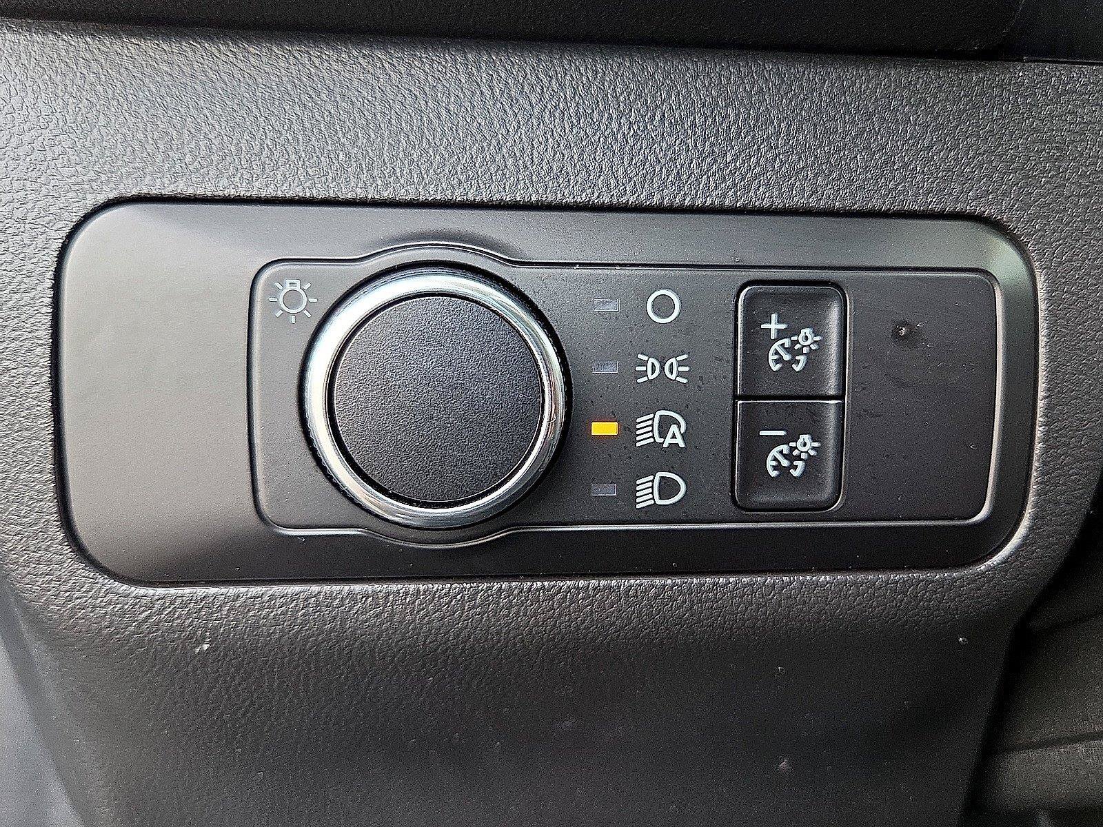 Certified 2025 Ford Escape Active AWD/4WD image 23
