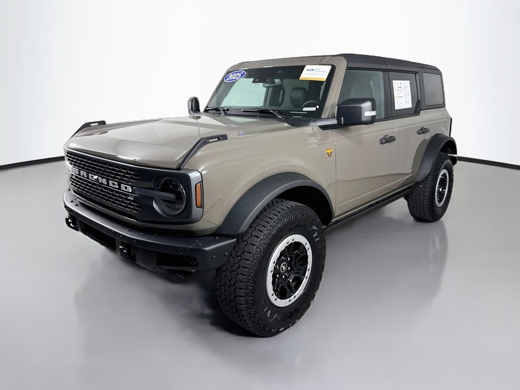 Certified 2025 Ford Bronco Badlands AWD/4WD image 8