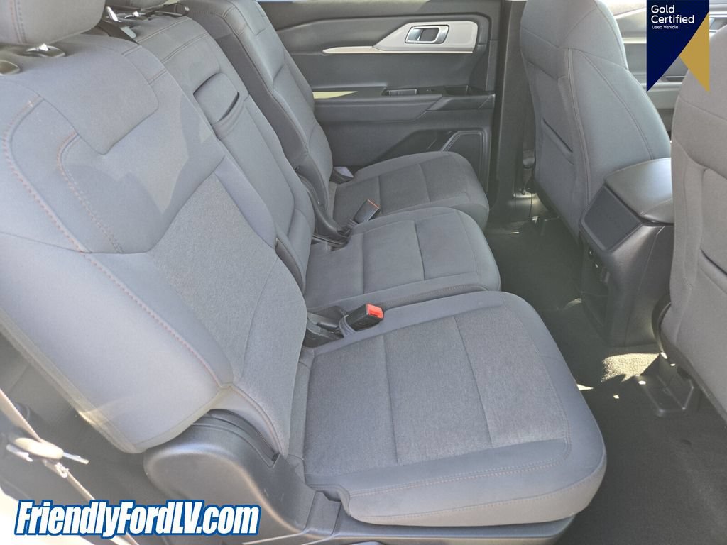Certified 2025 Ford Explorer Active RWD image 18