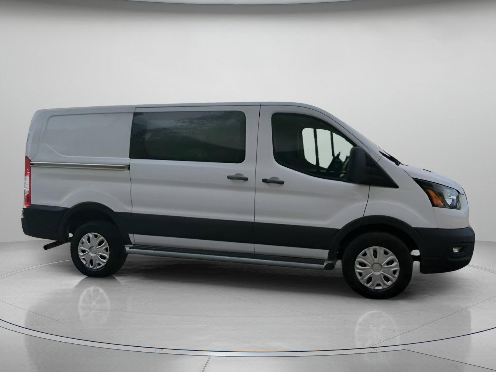 Certified 2024 Ford Transit 250 w/ Exterior Upgrade Package image 26