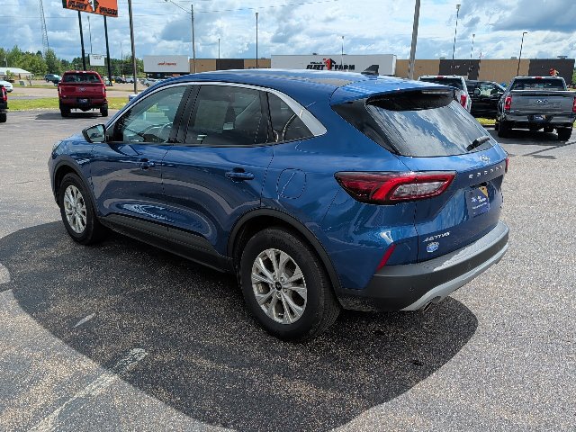 Certified 2023 Ford Escape Active AWD/4WD image 5