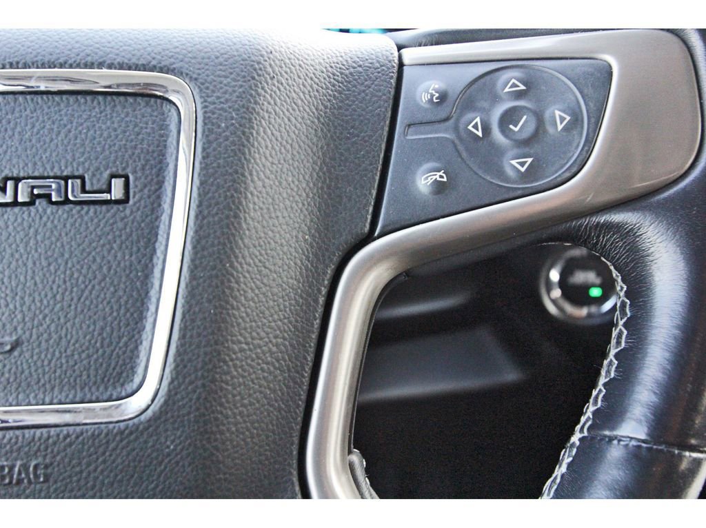 Used 2020 GMC Yukon Denali w/ Denali Ultimate Package image 21