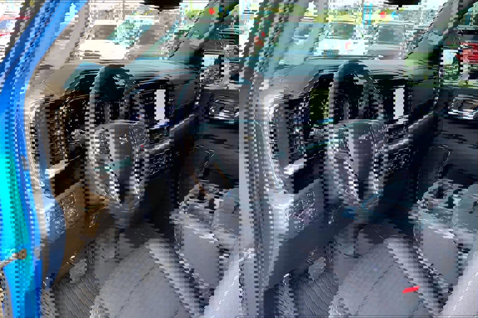 Used 2022 Chevrolet Silverado 1500 RST image 17