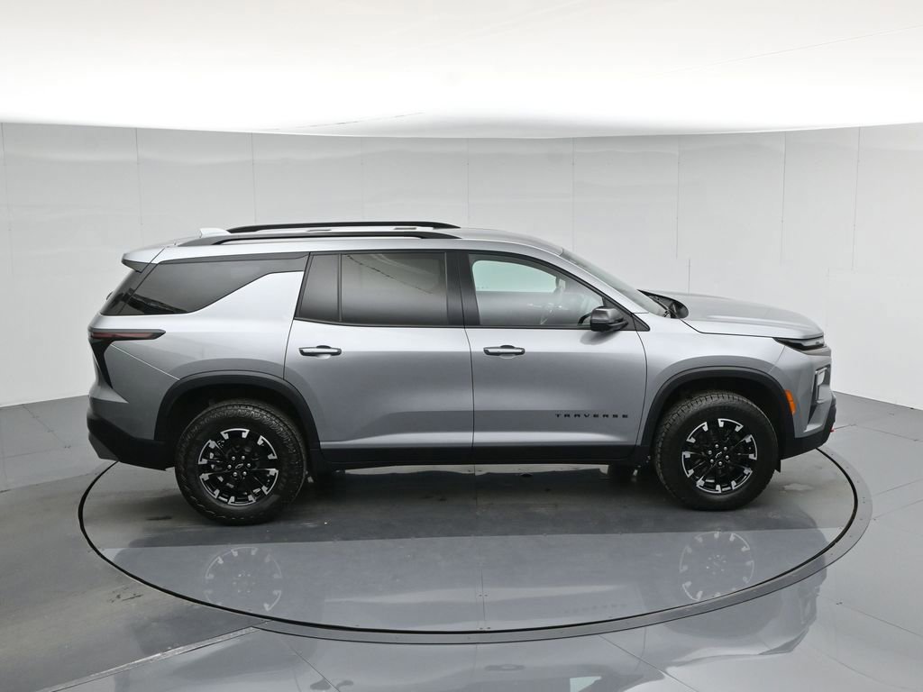 Used 2024 Chevrolet Traverse Z71 w/ LPO, Floor Liner Package image 9