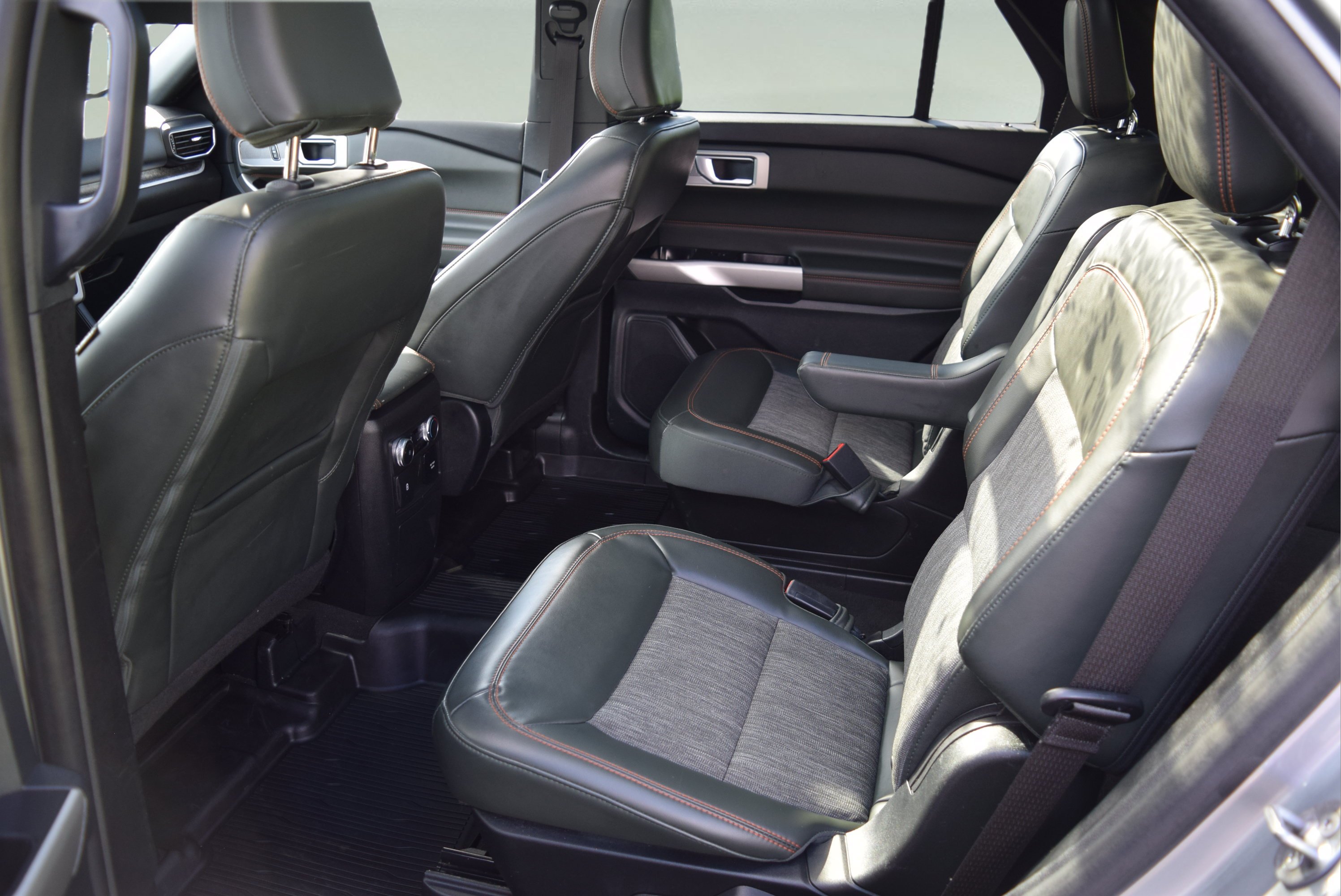 Certified 2023 Ford Explorer Timberline w/ Timberline Technology Package AWD/4WD image 9