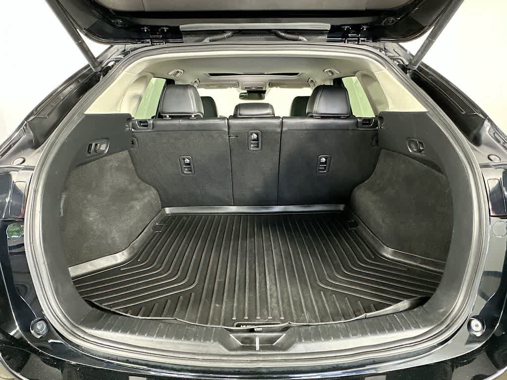 Used 2018 MAZDA CX-5 Touring w/ Preferred Equipment Package FWD image 21