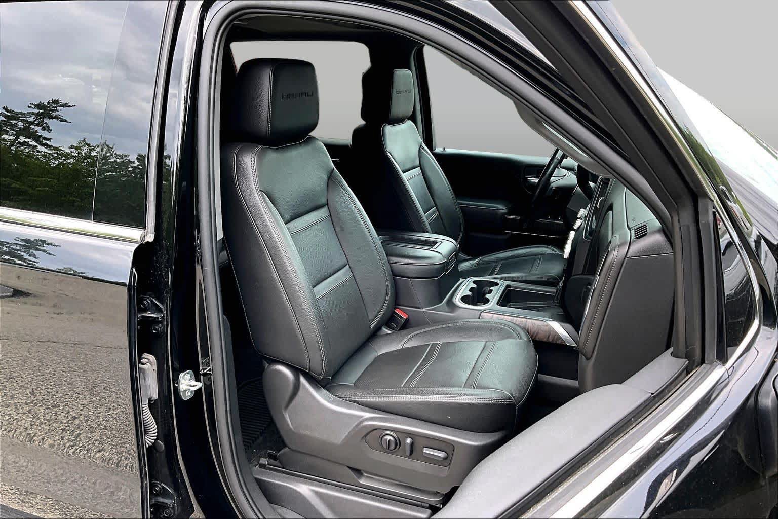 Used 2022 GMC Sierra 1500 Denali AWD/4WD image 8