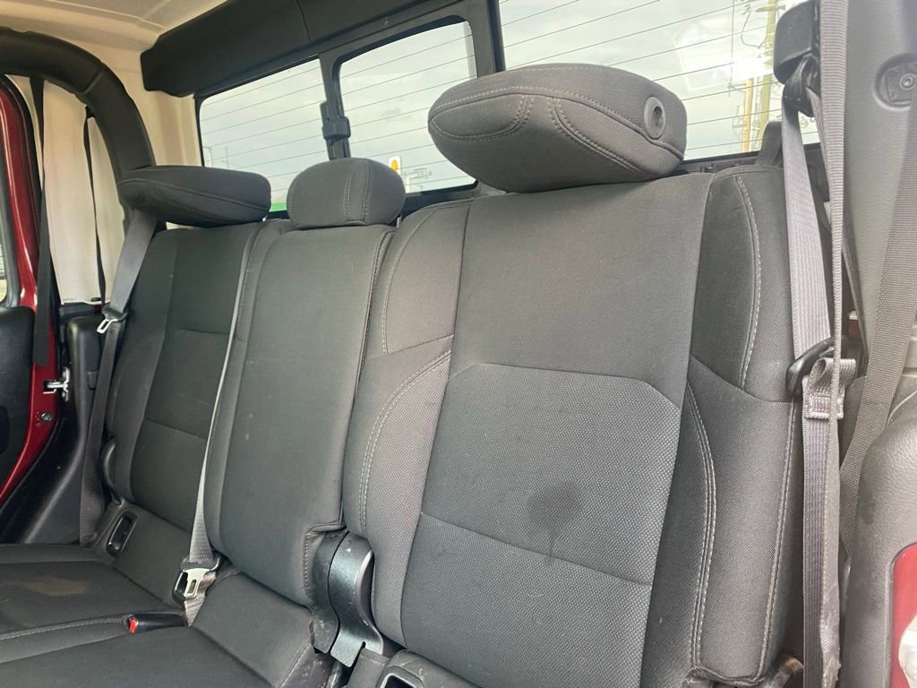 Used 2021 Jeep Gladiator Sport AWD/4WD image 26