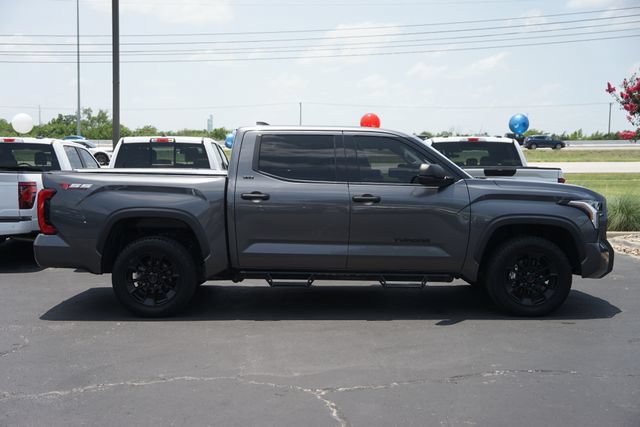 Used 2023 Toyota Tundra SR5 AWD/4WD image 5